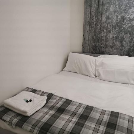 فندق Ella'S Place لوتون المظهر الخارجي الصورة